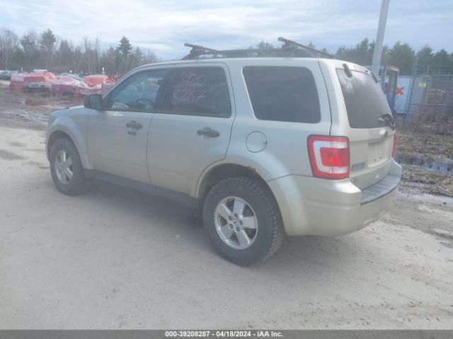 Photo 2 VIN: 1FMCU0DG4CKA54172 - FORD ESCAPE 