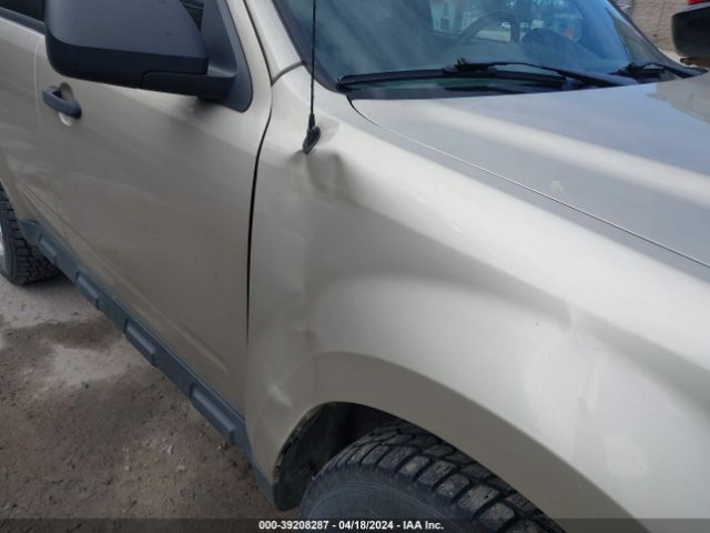 Photo 5 VIN: 1FMCU0DG4CKA54172 - FORD ESCAPE 