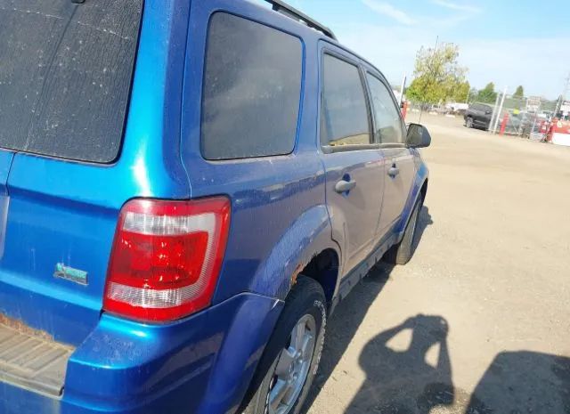 Photo 3 VIN: 1FMCU0DG4CKA93523 - FORD ESCAPE 