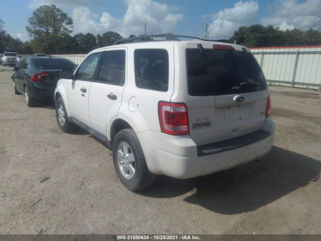 Photo 2 VIN: 1FMCU0DG4CKA93795 - FORD ESCAPE 