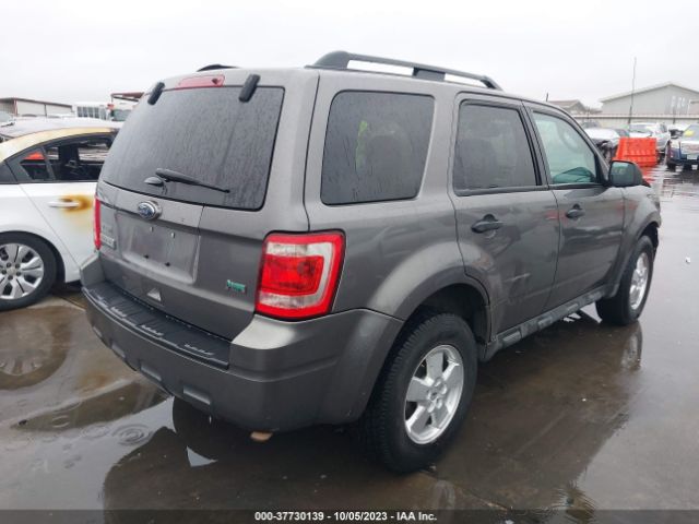 Photo 3 VIN: 1FMCU0DG4CKB56989 - FORD ESCAPE 