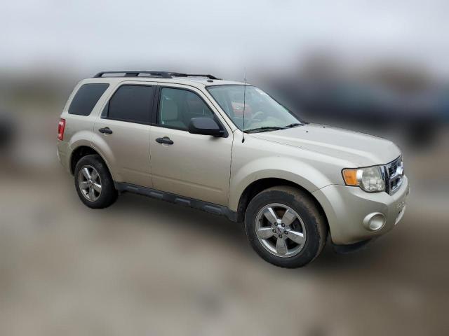 Photo 3 VIN: 1FMCU0DG4CKB64672 - FORD ESCAPE 