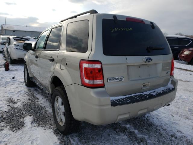 Photo 2 VIN: 1FMCU0DG5AKA47129 - FORD ESCAPE XLT 