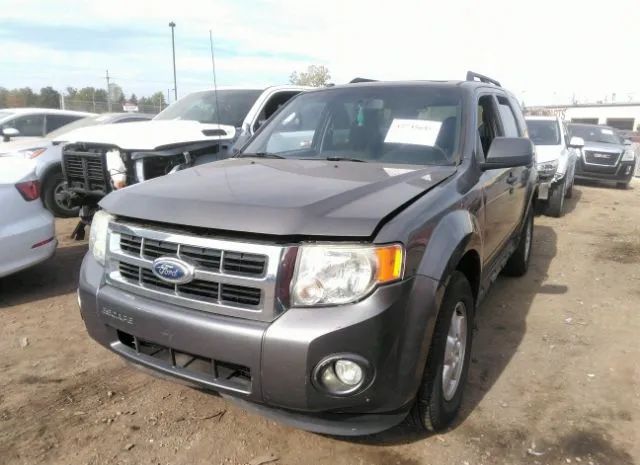 Photo 1 VIN: 1FMCU0DG5AKC35424 - FORD ESCAPE 