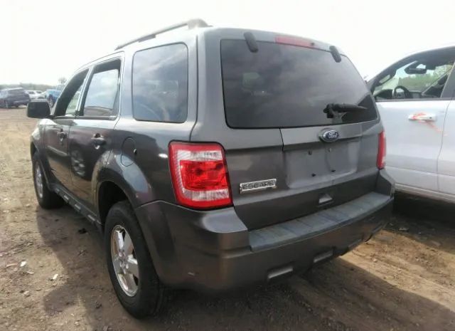 Photo 2 VIN: 1FMCU0DG5AKC35424 - FORD ESCAPE 