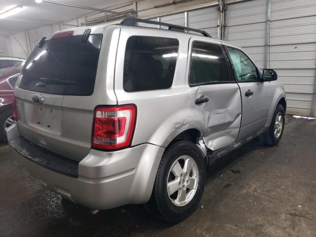 Photo 2 VIN: 1FMCU0DG5CKA77671 - FORD ESCAPE XLT 