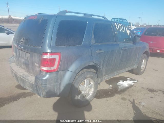 Photo 3 VIN: 1FMCU0DG5CKB31941 - FORD ESCAPE 