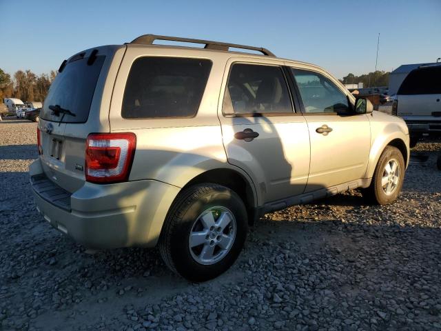 Photo 2 VIN: 1FMCU0DG6AKC52152 - FORD ESCAPE XLT 