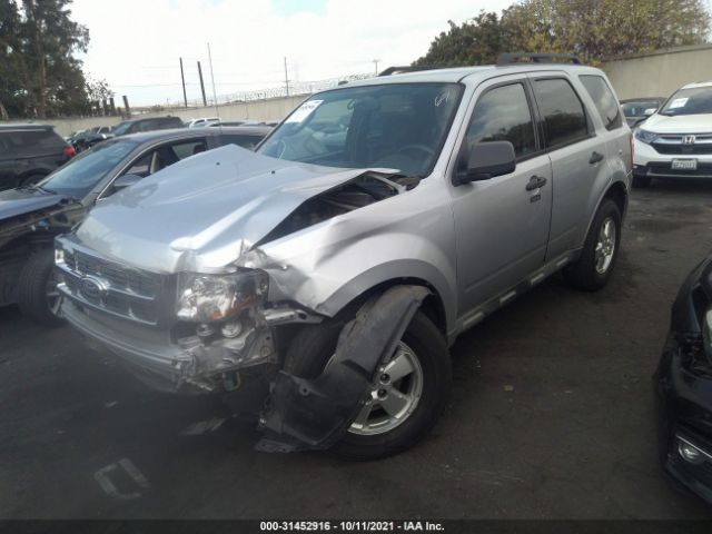 Photo 1 VIN: 1FMCU0DG6AKD33071 - FORD ESCAPE 