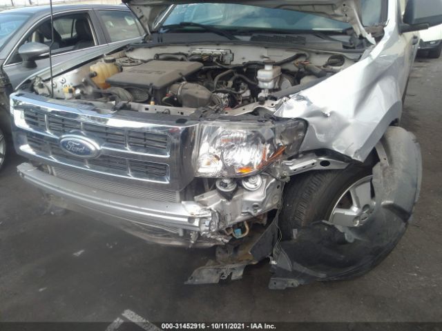 Photo 5 VIN: 1FMCU0DG6AKD33071 - FORD ESCAPE 