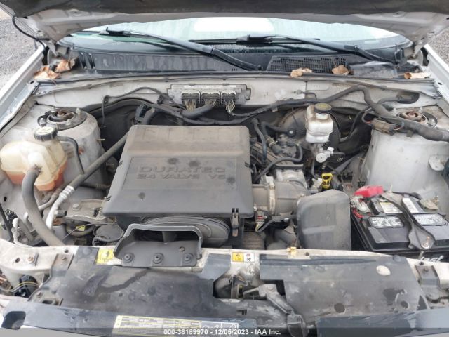 Photo 9 VIN: 1FMCU0DG6BKC70765 - FORD ESCAPE 