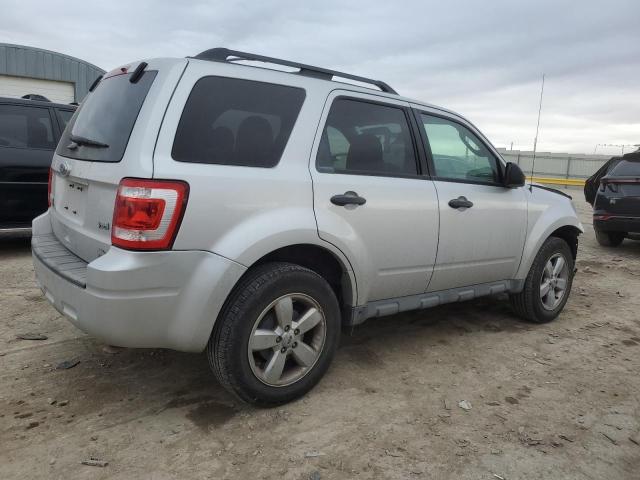 Photo 2 VIN: 1FMCU0DG6CKB54533 - FORD ESCAPE 