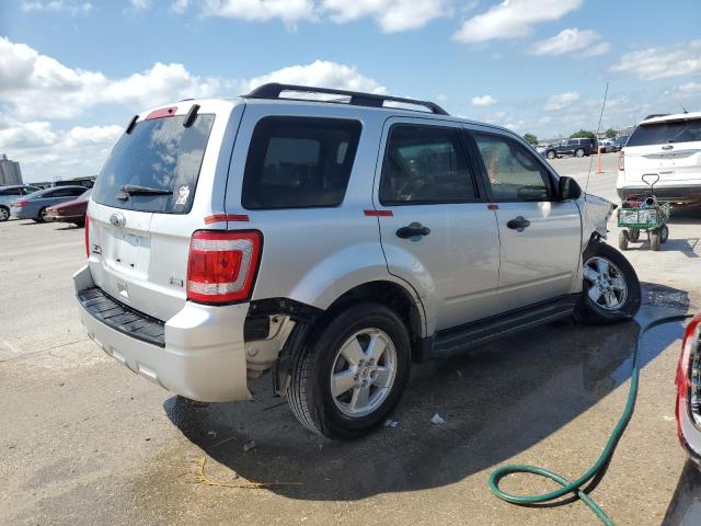 Photo 2 VIN: 1FMCU0DG6CKB66178 - FORD ESCAPE XLT 