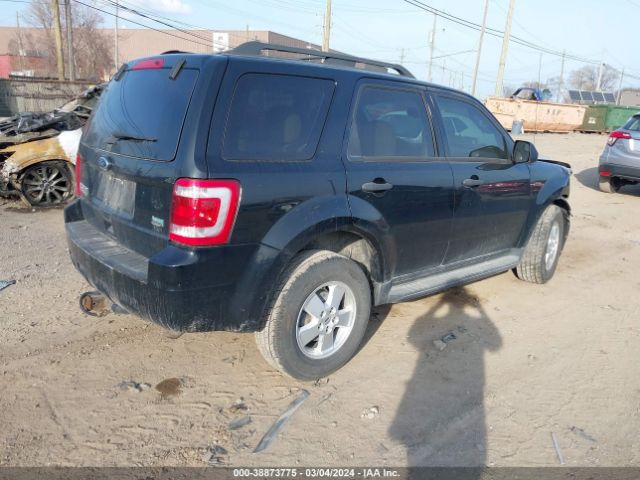 Photo 3 VIN: 1FMCU0DG6CKC75479 - FORD ESCAPE 