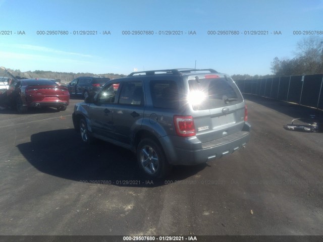 Photo 2 VIN: 1FMCU0DG7AKA32373 - FORD ESCAPE 