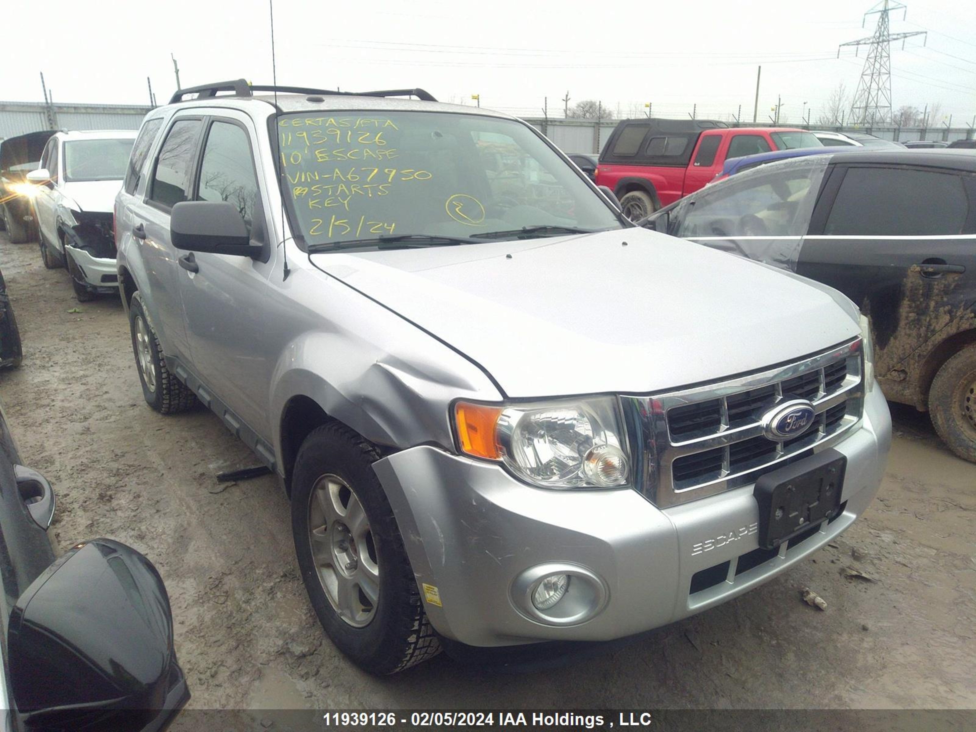 Photo 0 VIN: 1FMCU0DG7AKA67950 - FORD ESCAPE 