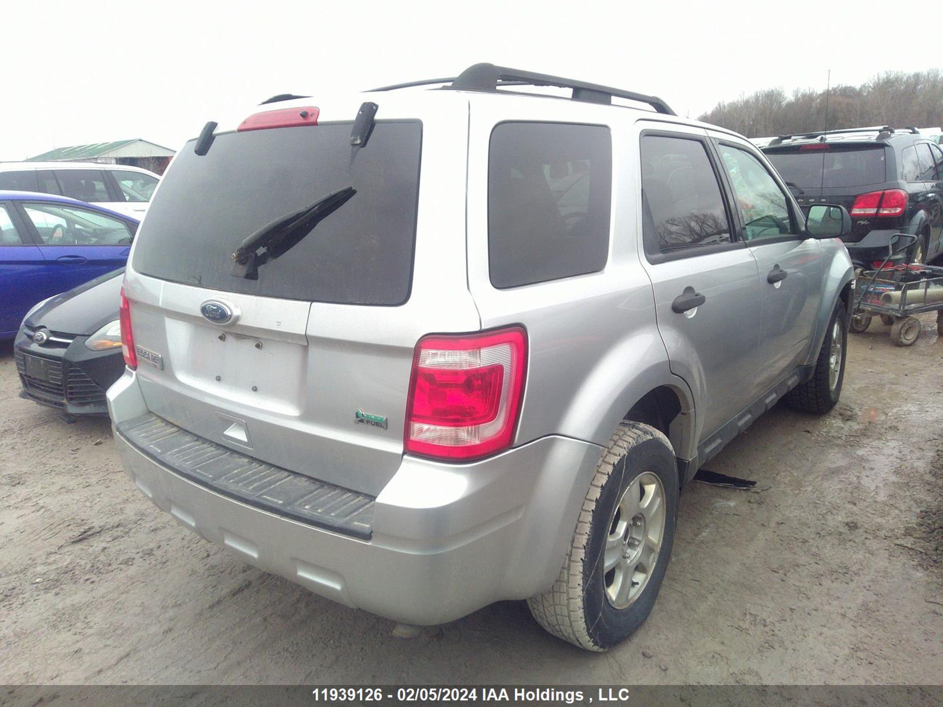 Photo 3 VIN: 1FMCU0DG7AKA67950 - FORD ESCAPE 