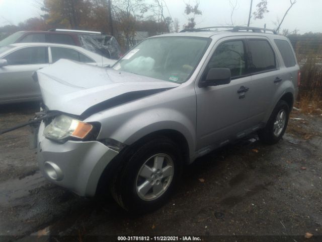 Photo 1 VIN: 1FMCU0DG7AKB22249 - FORD ESCAPE 