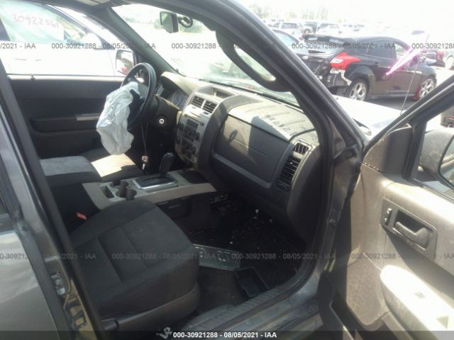 Photo 4 VIN: 1FMCU0DG7BKA22539 - FORD ESCAPE 