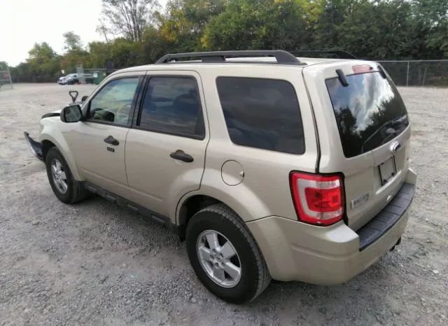 Photo 2 VIN: 1FMCU0DG7BKB58380 - FORD ESCAPE 