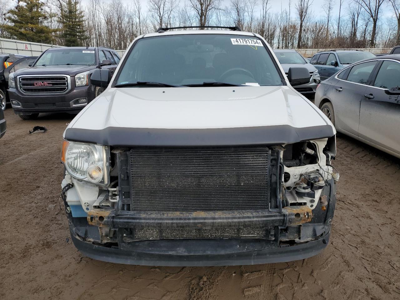 Photo 4 VIN: 1FMCU0DG7CKA68096 - FORD ESCAPE 