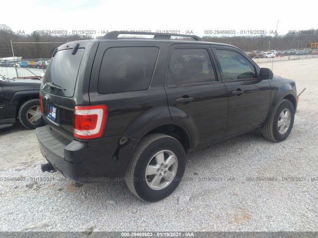 Photo 3 VIN: 1FMCU0DG8AKA08616 - FORD ESCAPE XLT 