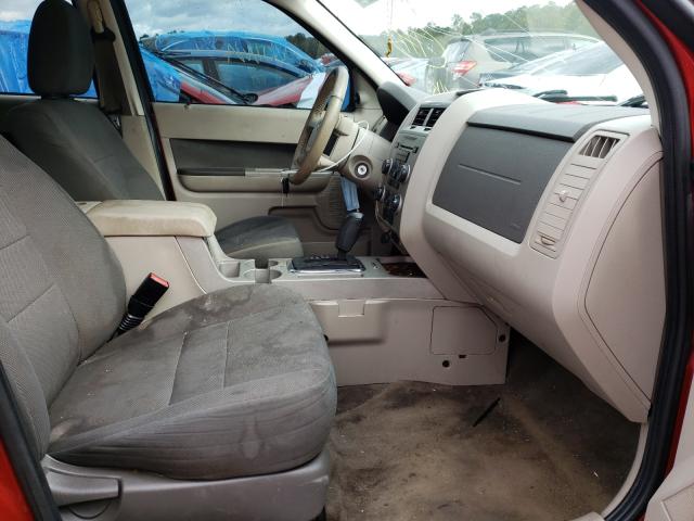 Photo 4 VIN: 1FMCU0DG8AKA93036 - FORD ESCAPE XLT 