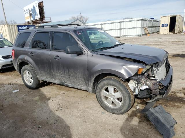 Photo 3 VIN: 1FMCU0DG8AKB20168 - FORD ESCAPE XLT 