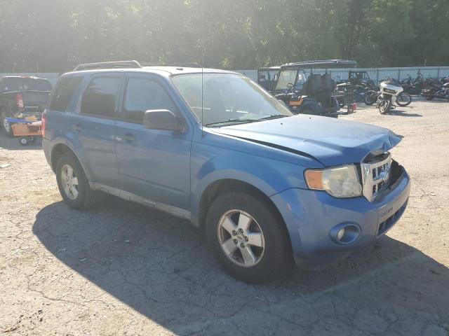 Photo 3 VIN: 1FMCU0DG8AKD24646 - FORD ESCAPE XLT 