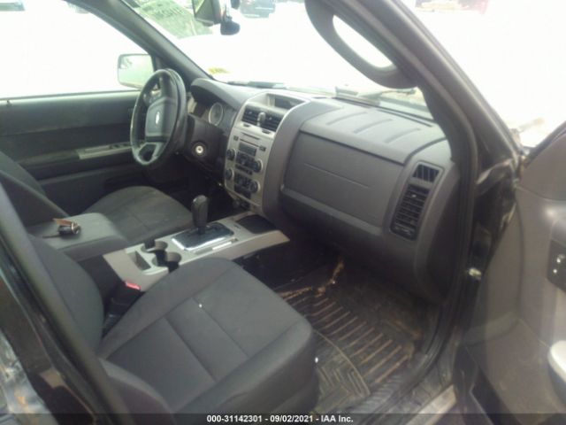 Photo 4 VIN: 1FMCU0DG8AKD26994 - FORD ESCAPE 