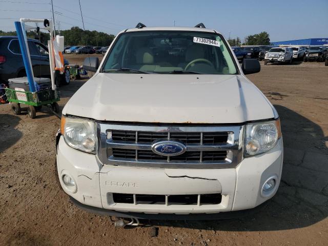 Photo 4 VIN: 1FMCU0DG8BKA97606 - FORD ESCAPE XLT 