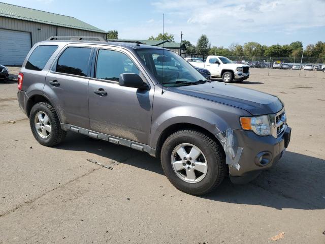 Photo 3 VIN: 1FMCU0DG8BKC12222 - FORD ESCAPE XLT 