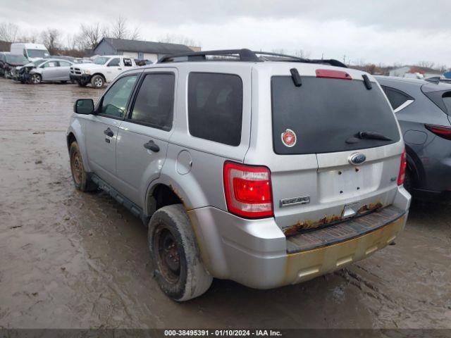 Photo 2 VIN: 1FMCU0DG8CKA27606 - FORD ESCAPE 