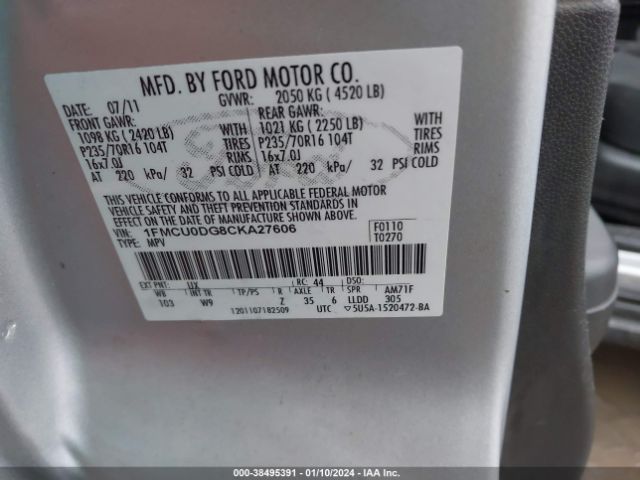 Photo 8 VIN: 1FMCU0DG8CKA27606 - FORD ESCAPE 