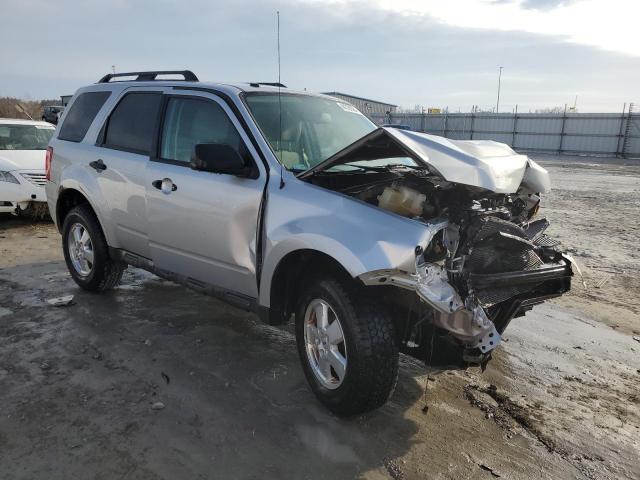 Photo 3 VIN: 1FMCU0DG8CKA35415 - FORD ESCAPE 