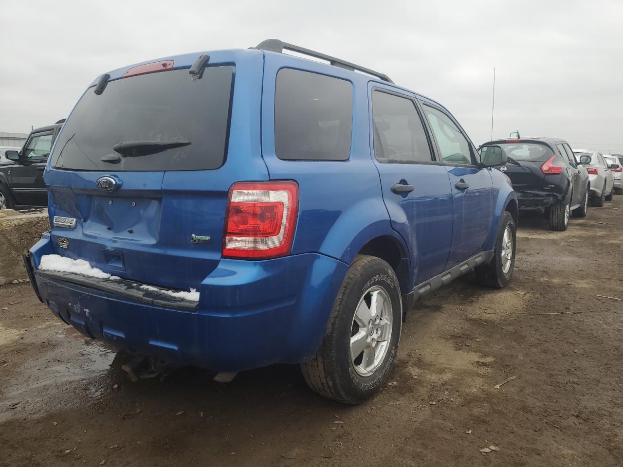 Photo 2 VIN: 1FMCU0DG8CKA63134 - FORD ESCAPE 