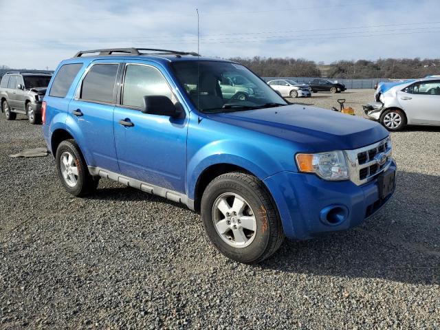 Photo 3 VIN: 1FMCU0DG8CKC09399 - FORD ESCAPE XLT 