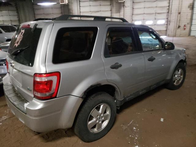 Photo 2 VIN: 1FMCU0DG9AKA31869 - FORD ESCAPE XLT 