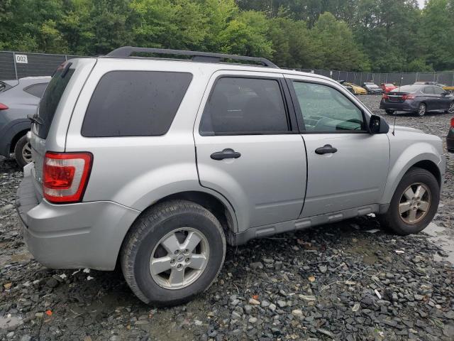 Photo 2 VIN: 1FMCU0DG9AKA92901 - FORD ESCAPE XLT 