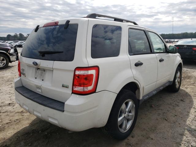 Photo 3 VIN: 1FMCU0DG9AKB63630 - FORD ESCAPE XLT 