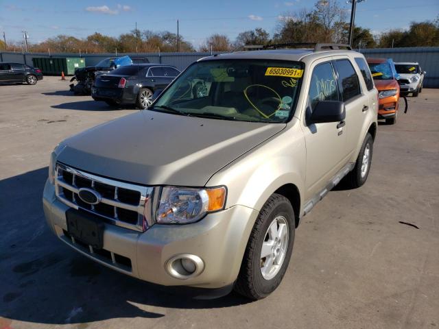 Photo 1 VIN: 1FMCU0DG9AKD00727 - FORD ESCAPE XLT 