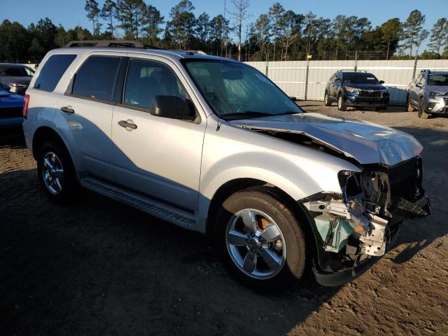 Photo 3 VIN: 1FMCU0DG9BKA96710 - FORD ESCAPE 