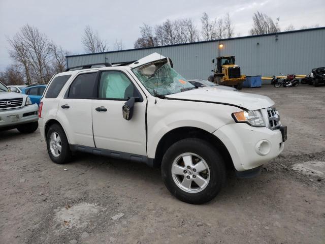 Photo 3 VIN: 1FMCU0DG9CKA84753 - FORD ESCAPE XLT 