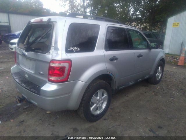 Photo 3 VIN: 1FMCU0DG9CKB56633 - FORD ESCAPE 