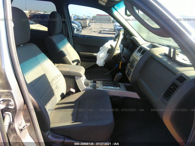 Photo 4 VIN: 1FMCU0DG9CKB79829 - FORD ESCAPE 