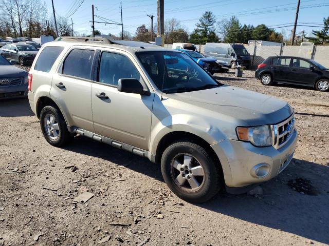 Photo 3 VIN: 1FMCU0DGXAKA03739 - FORD ESCAPE XLT 