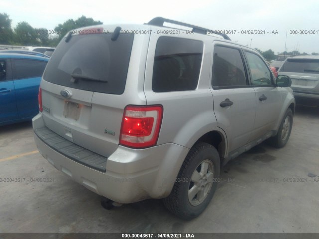 Photo 3 VIN: 1FMCU0DGXAKA08424 - FORD ESCAPE 