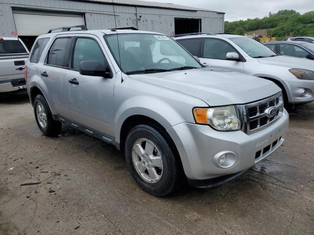 Photo 3 VIN: 1FMCU0DGXAKA77615 - FORD ESCAPE 