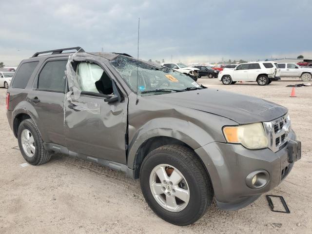 Photo 3 VIN: 1FMCU0DGXAKC43812 - FORD ESCAPE XLT 