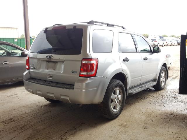 Photo 3 VIN: 1FMCU0DGXAKD32506 - FORD ESCAPE XLT 